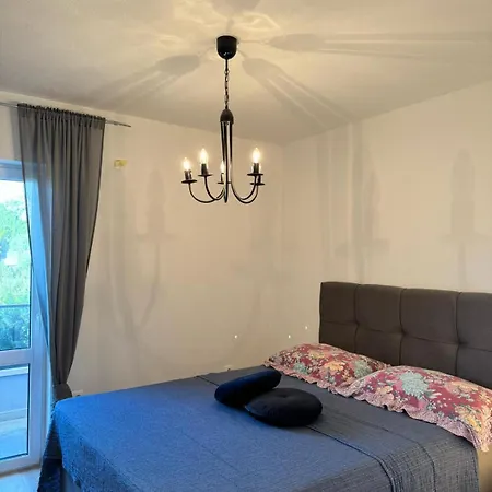 Apartman M&a