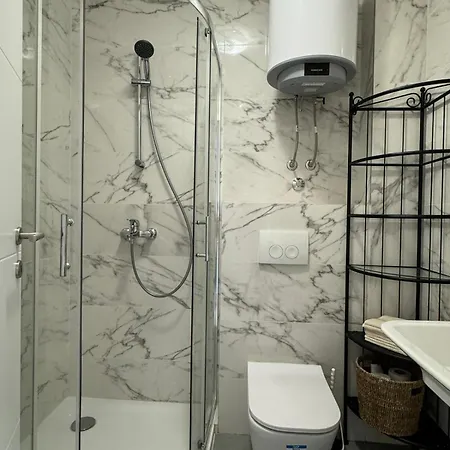 M&a Apartment *